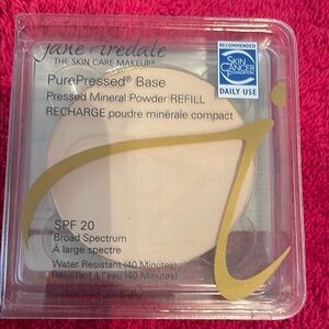 jane iredale Ivory Color